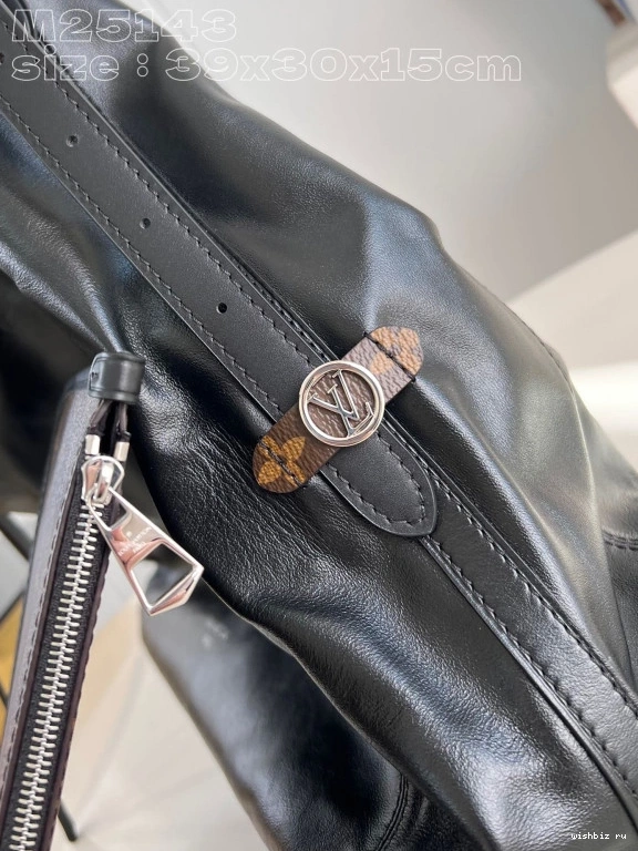 WIS x 15cm 30 CarryAll x 39 VUITTON LOUIS MM- 0303